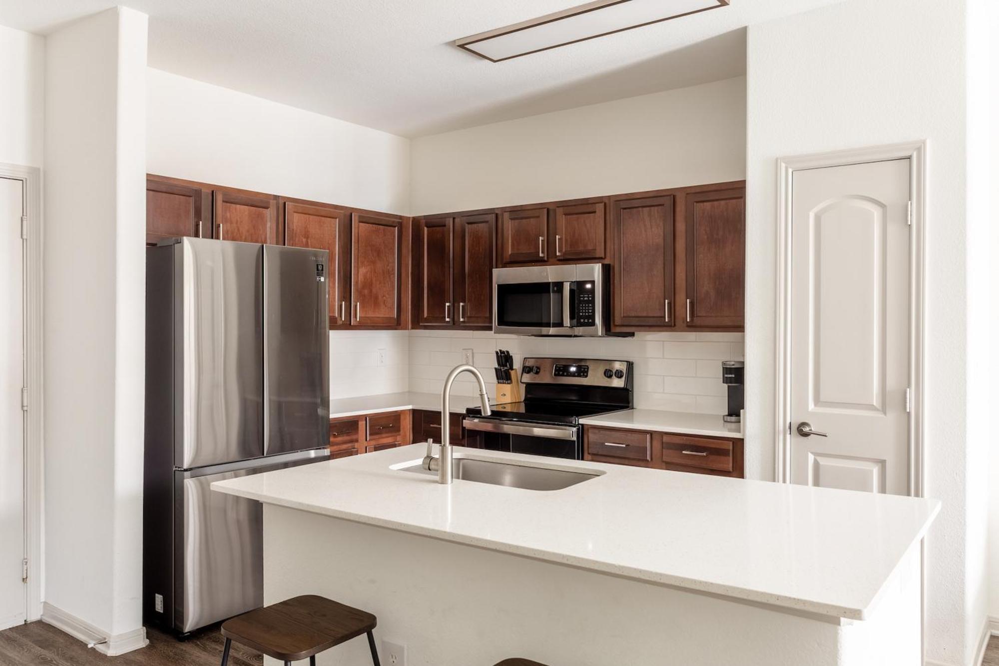 Kasa Frisco Bridges Dallas Room photo